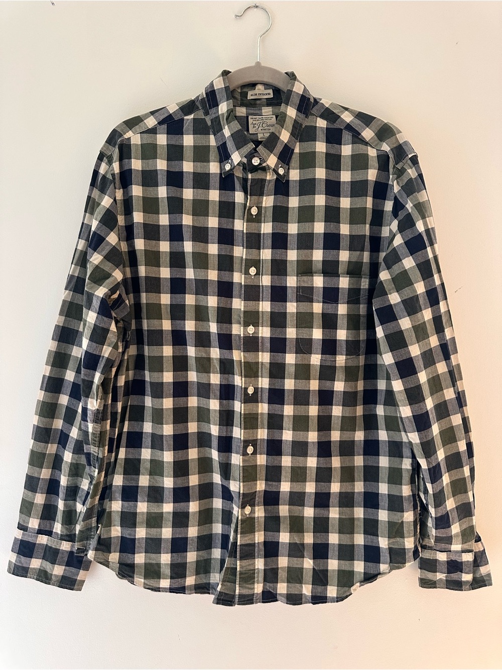 J.Crew Men’s Large Slim Untucked Secret Wash Button Down Shirt Long Sleeve.
